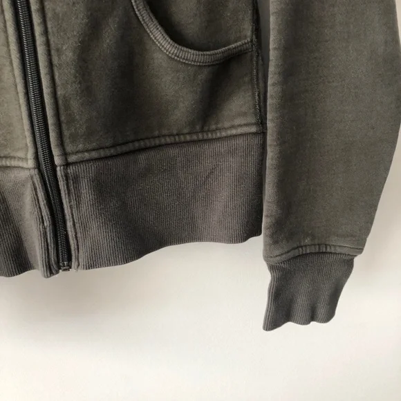 Lululemon Long Sleeve Scuba Hooded Sweater - Picture 4 of 5